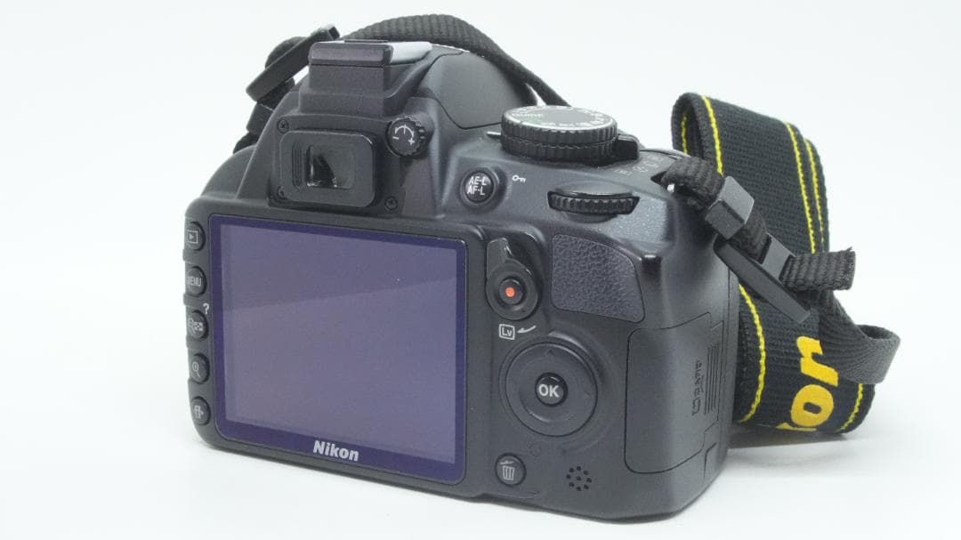 【C2126】 Nikon D3100 / DX 18-55 3.5-5.6