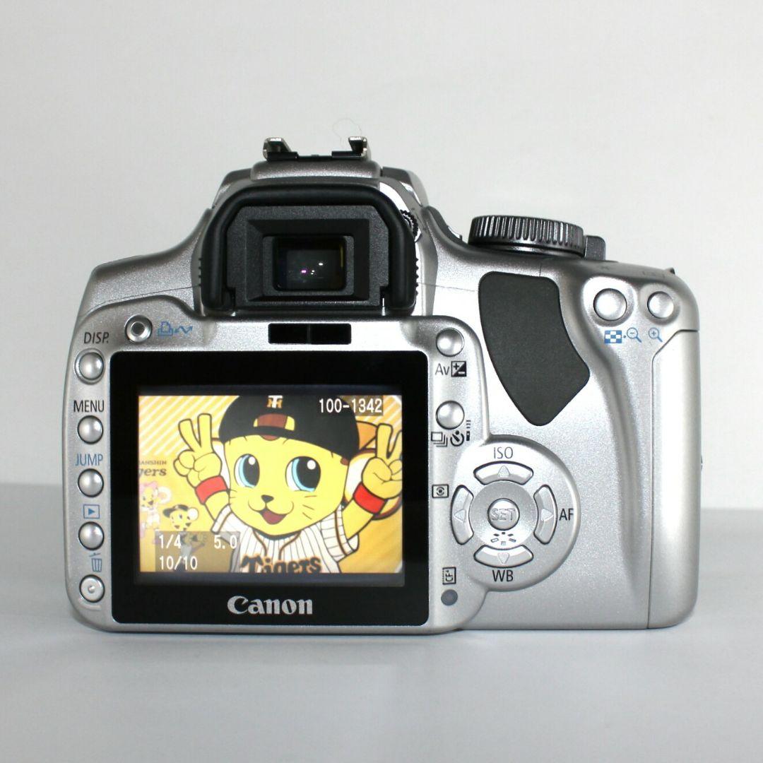 Canon EOS Kiss Digital X デジタル一眼レフ シルバー
