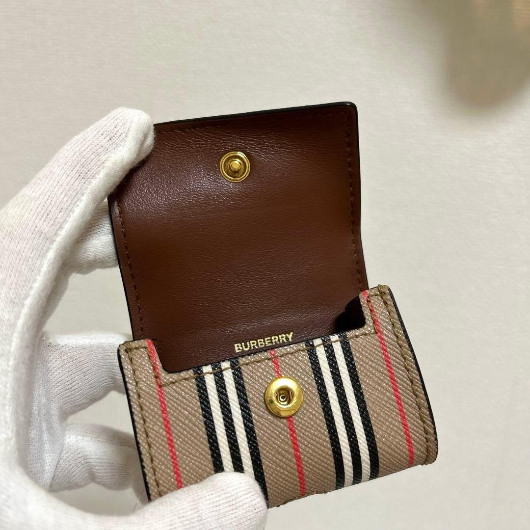 【美品】　Burberry チェック　AirPods Proケース　カバー