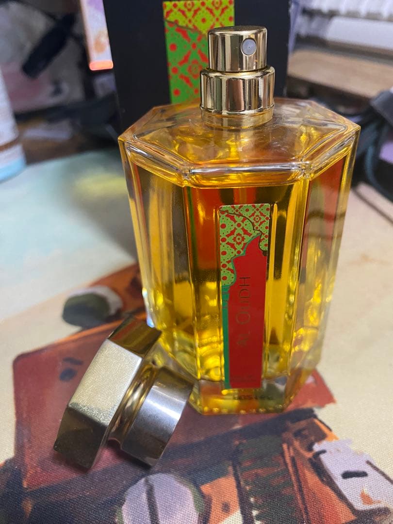 Al Oudh L'artisan Parfumeur ラルチザン アルード