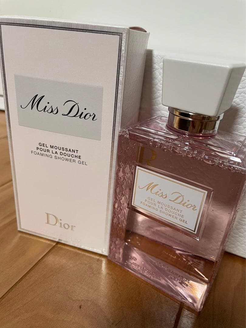Dior ボディーシャンプー ミスディオール シャワージェル