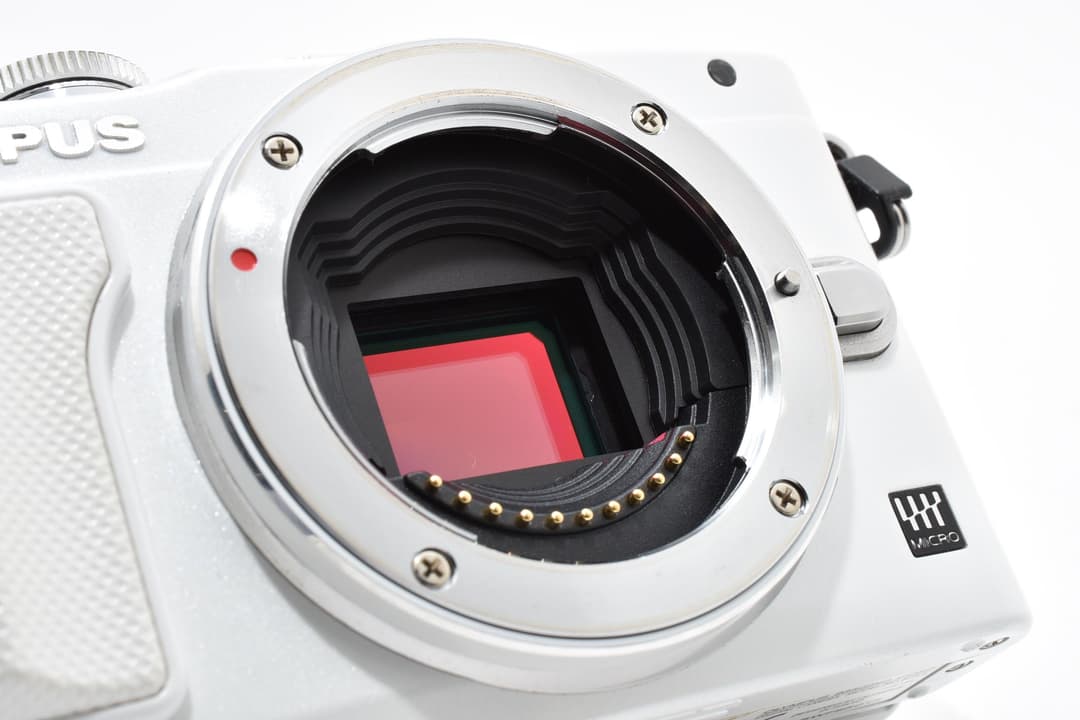 ■美品■OLYMPUS E-PL6 ボディホワイト2032