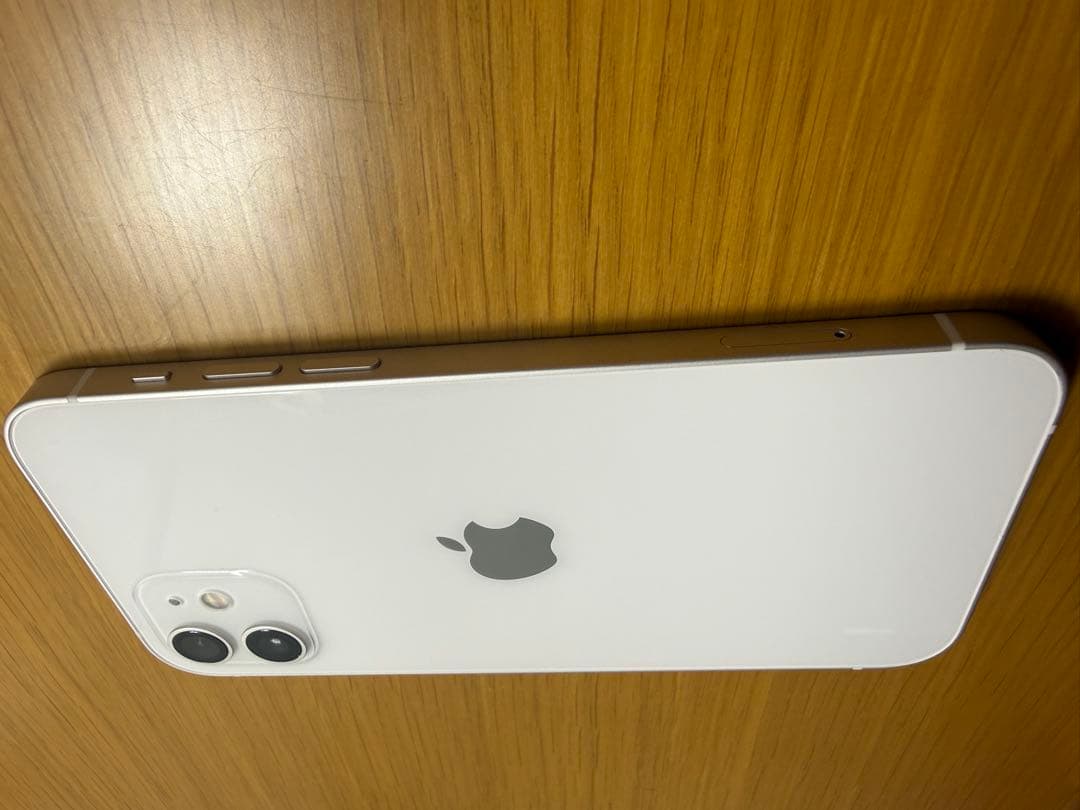 iPhone 12 64GB ホワイト SIMフリー