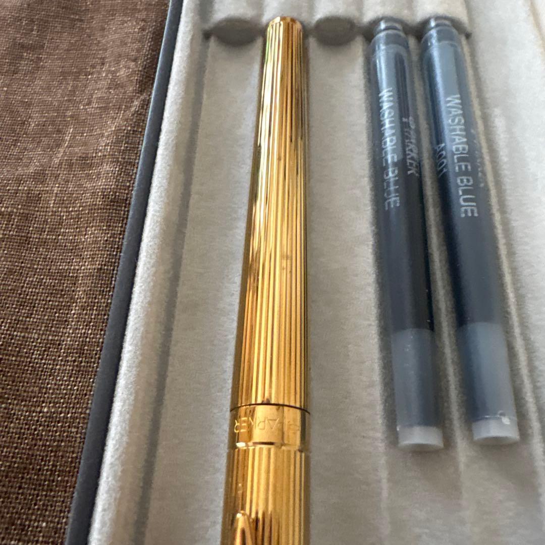 Parker ゴールド 万年筆 カートリッジセット