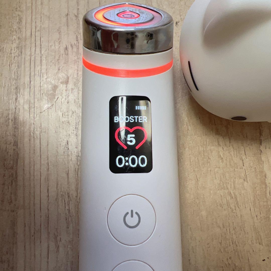 ブースタープロ　ハローキティ 美容機器