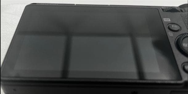 RICOH GR III HDF デジタルカメラ　メーカー保証付き