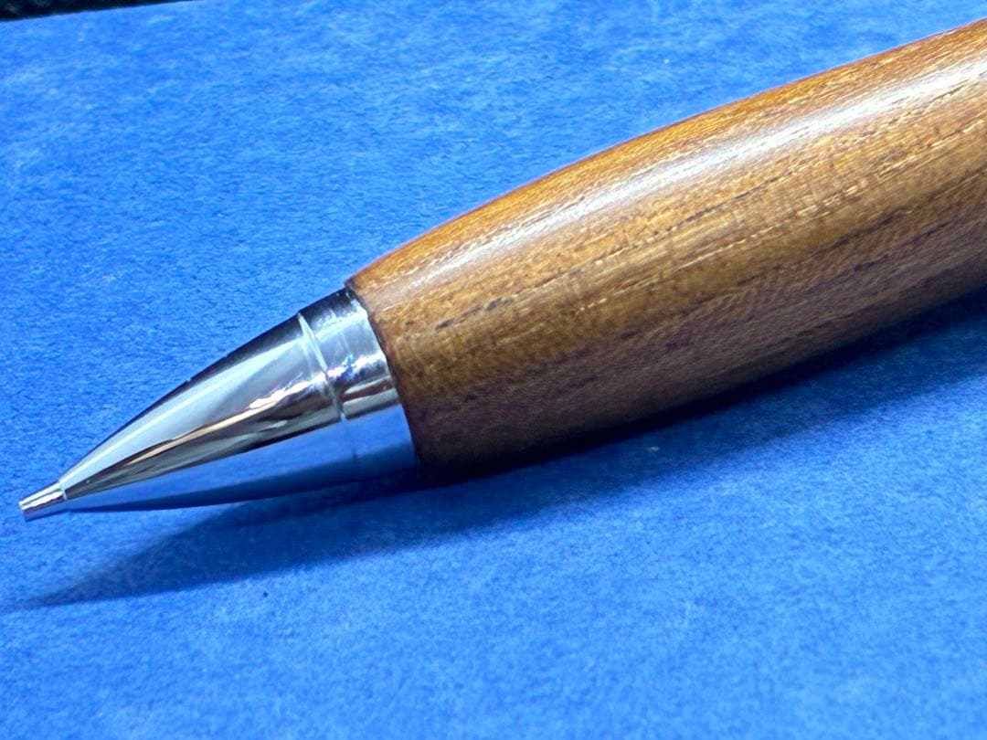 【早い者勝ち】槐　シャーペン0.5 加藤金属　木軸ペン　ハンドメイド