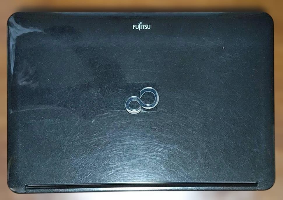 Windowsノート本体 FMV LIFEBOOK AH54/E Core i3 SSD MEM16GB