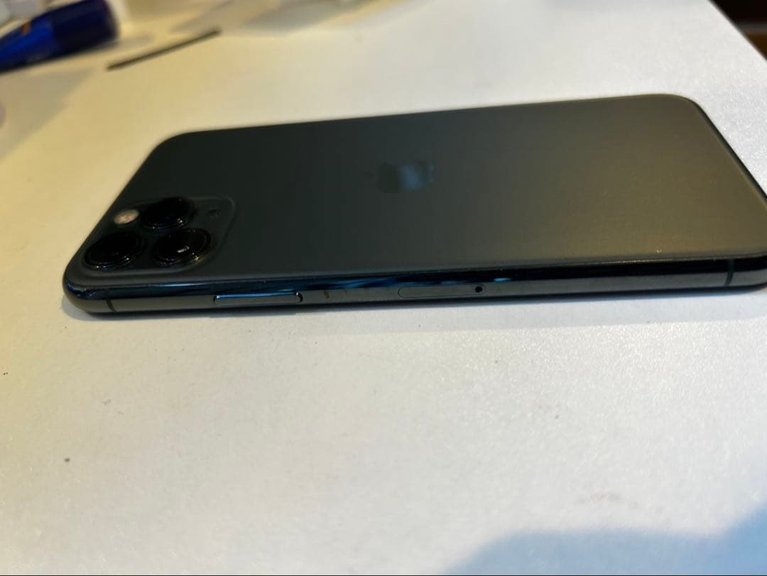 Apple iPhone 11Pro 64GB ミッドナイトグリーン