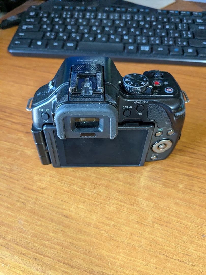 LUMIX G ミラーレスカメラ 20mmレンズ