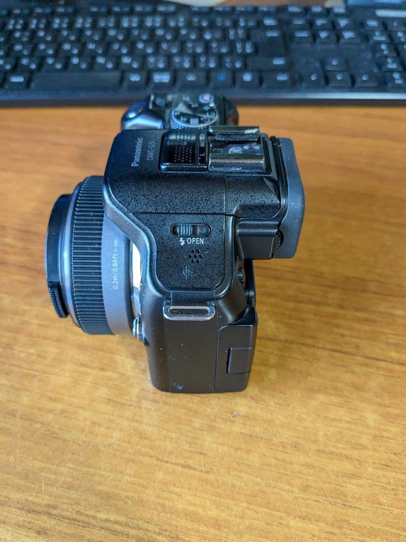LUMIX G ミラーレスカメラ 20mmレンズ