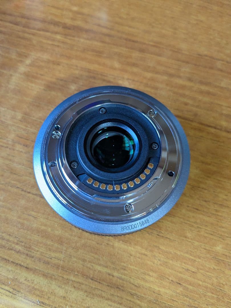 LUMIX G ミラーレスカメラ 20mmレンズ