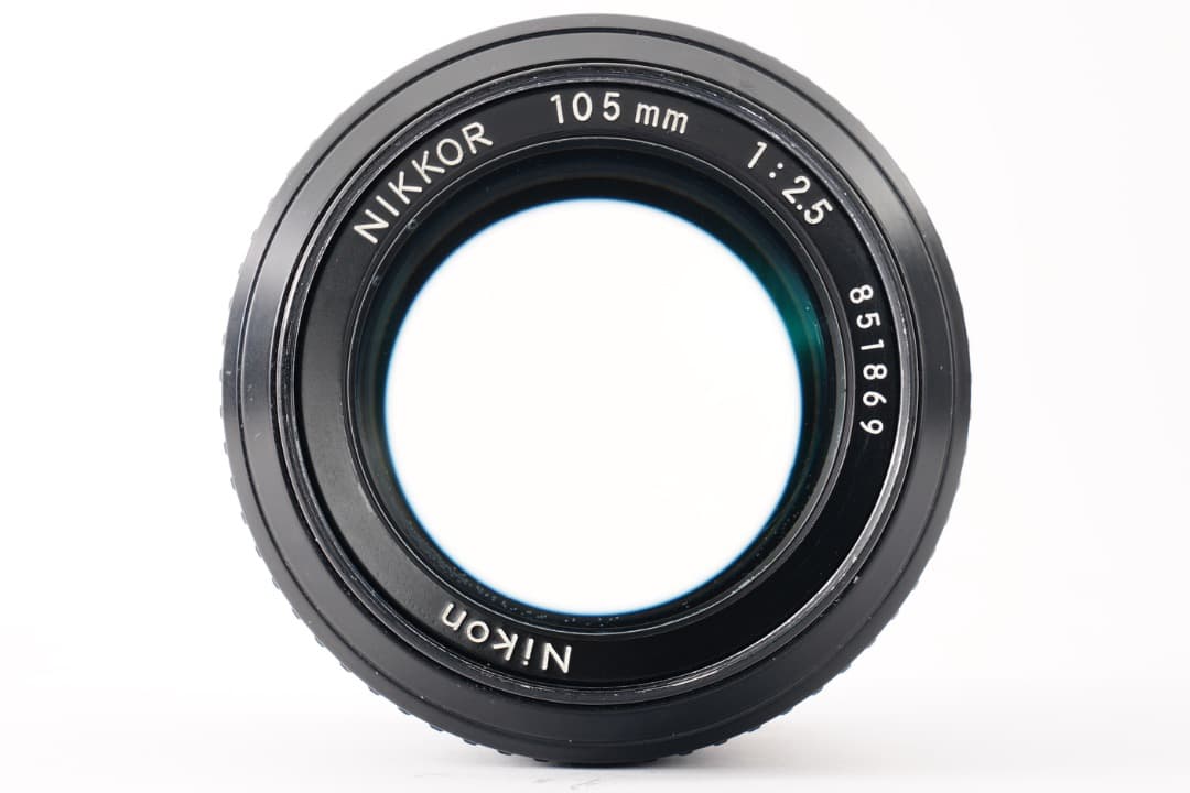 【極美品】Nikon Ai Nikkor 105mm F2.5 869 ニコン