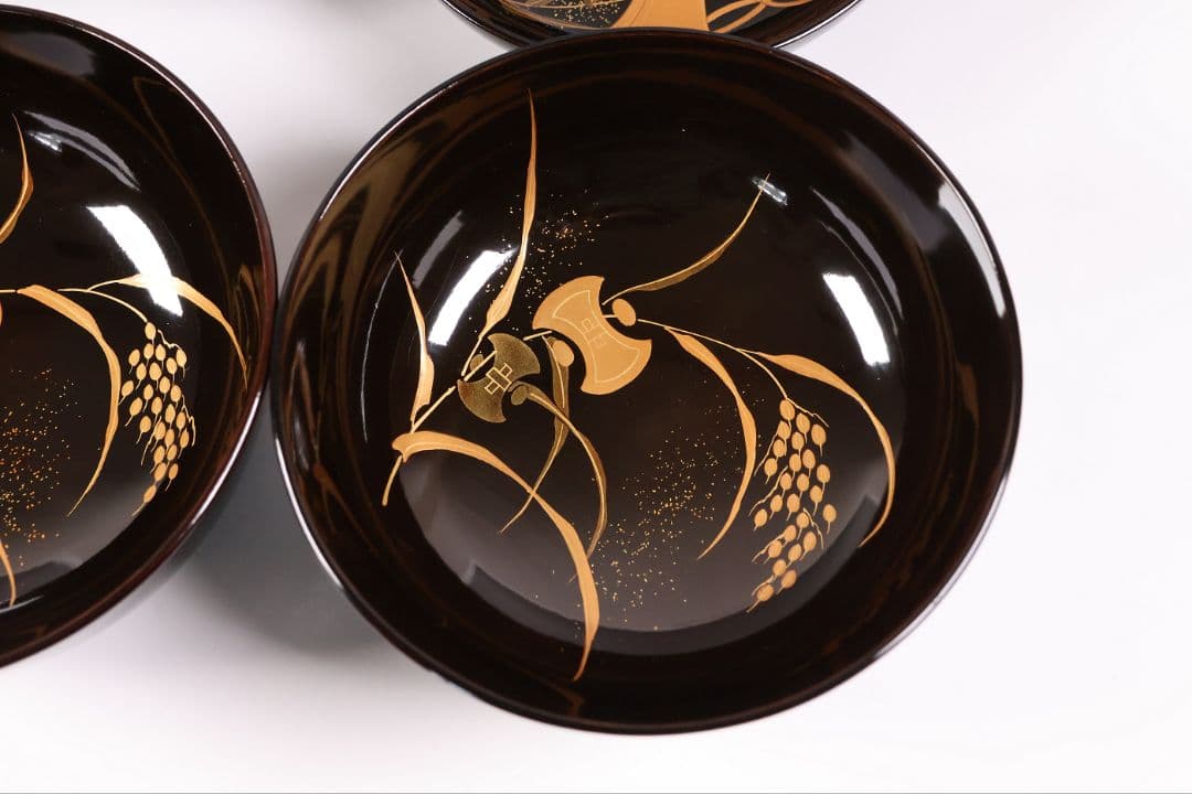 【MB281】加賀蒔絵 天然木漆塗 打出の小槌稲穂金蒔絵 黒塗椀 二客 大正昭和
