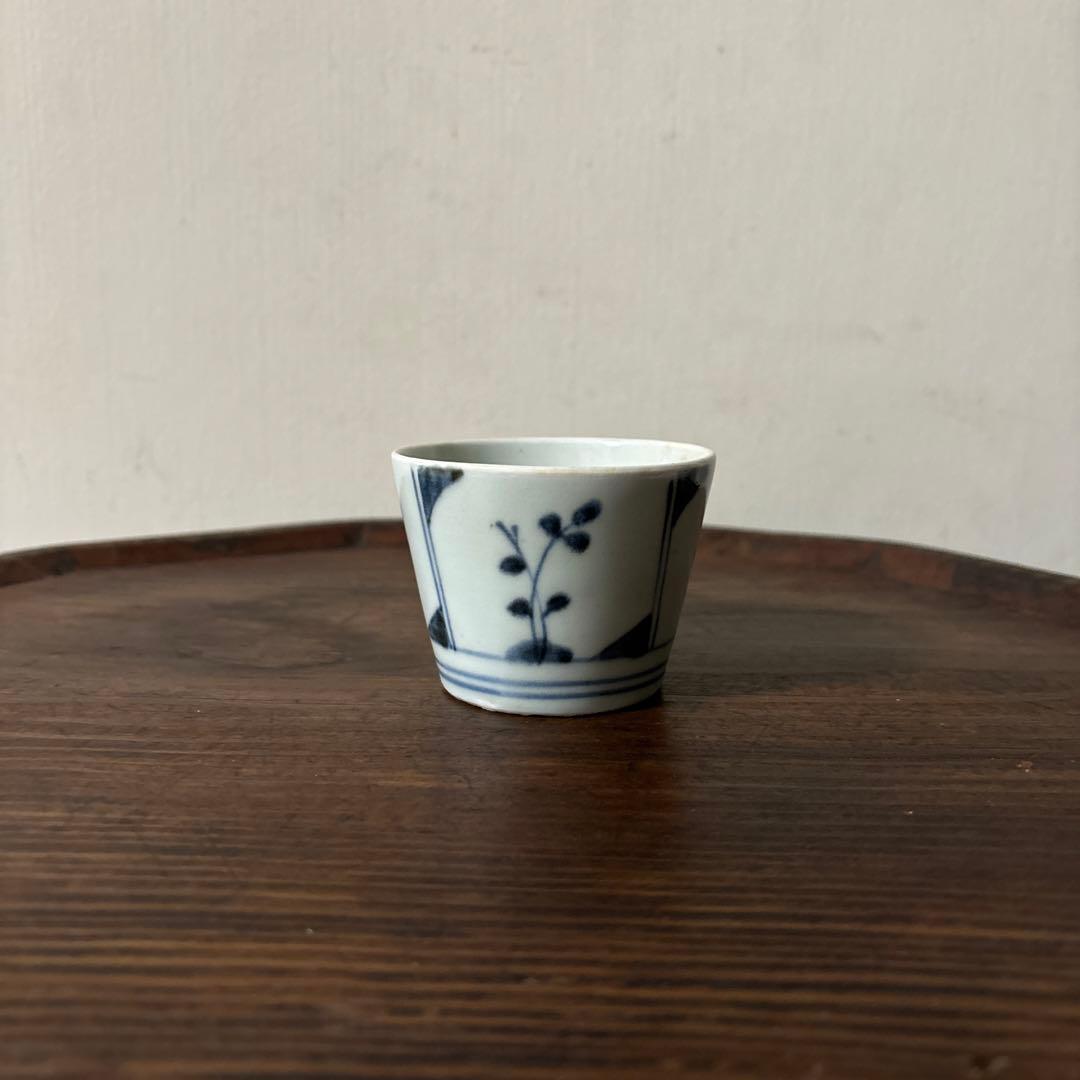 伊万里 染付 四面割草花の図蕎麦猪口 骨董 江戸　アンティーク　古道具　検:李朝