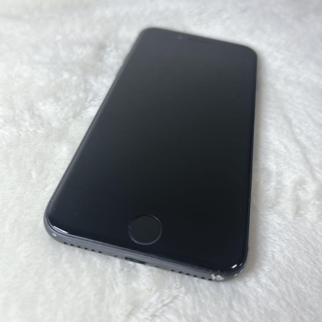 ✨動作品✨iPhone8 SIMフリー128GB 最大容量76%
