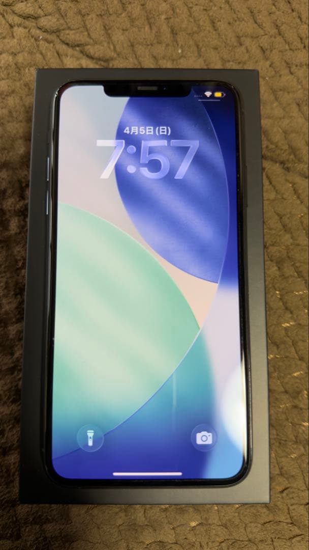 Apple iPhone 11 Pro Maxミッドナイトグリーン 256GB
