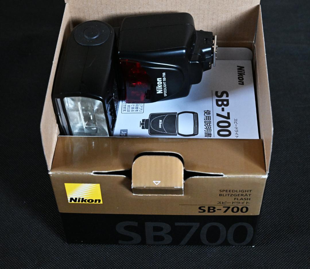 ニコンD7500 18-140mm キット+ SB700+SD128ギガ