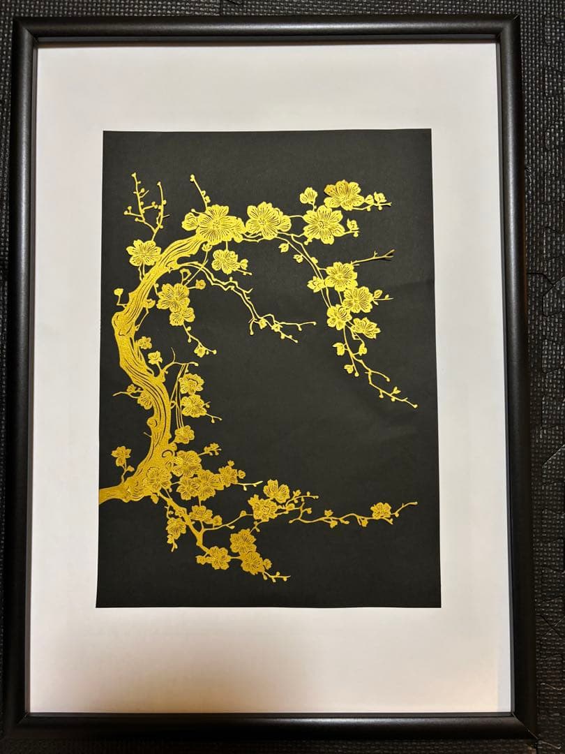 金梅の切り絵画