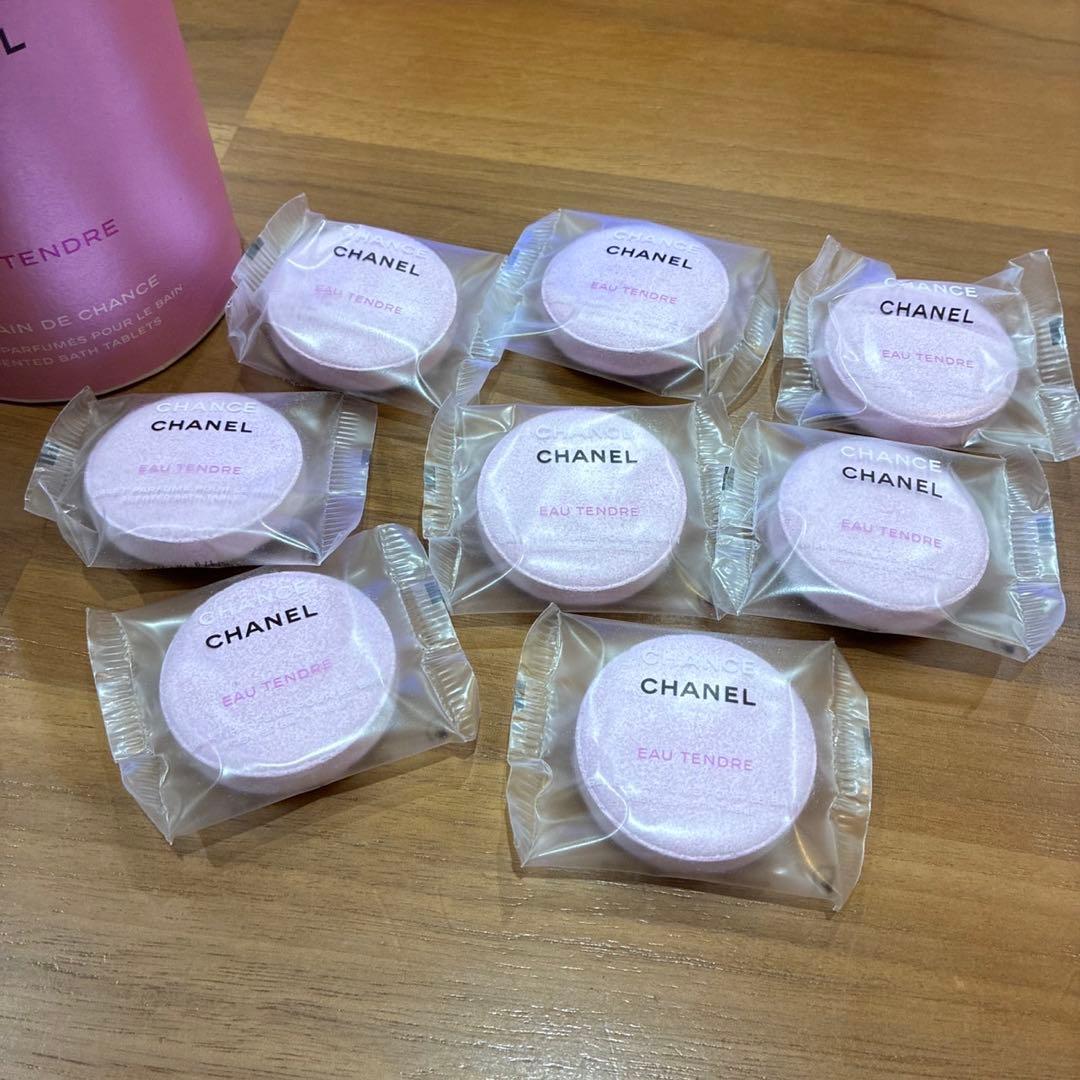 CHANEL Eau Tendre 入浴用香料タブレット 8個入り