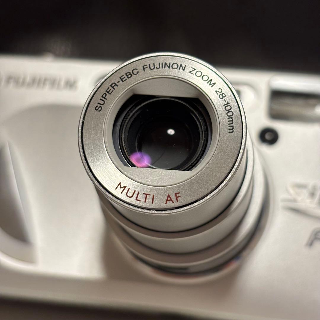 FUJIFILM コンパクトフィルムカメラ Silvi Fi