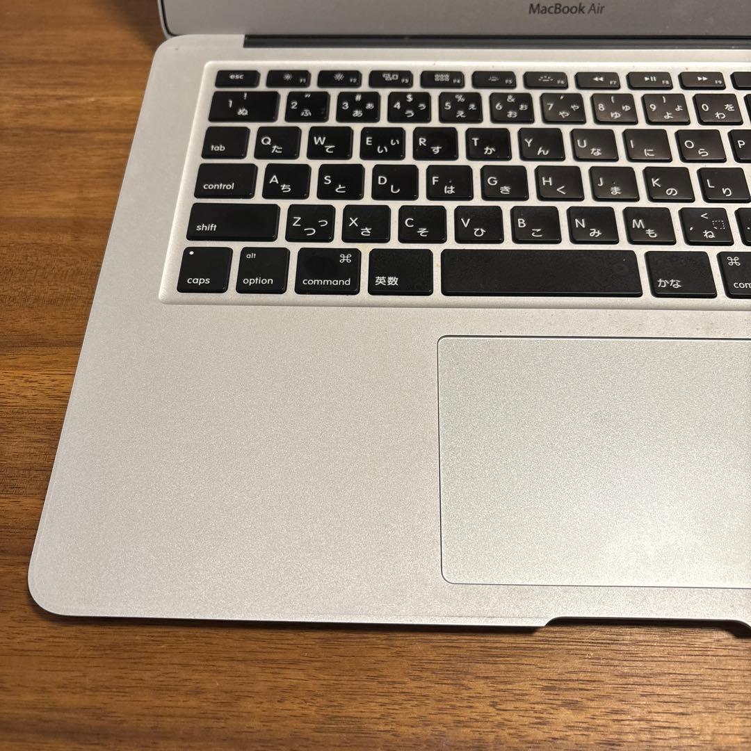 MacBook本体 MacBook Air (13-inch, Early 2015) 256GB