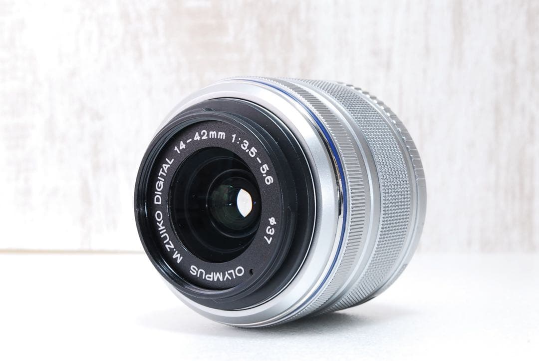 ✨美品✨ショット数少✨ OLYMPUS PEN E-PL6 ダブルズームセット