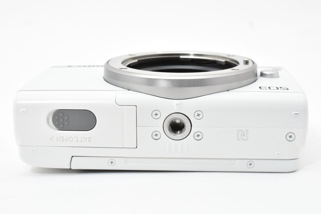 ＜1025＞キヤノン Canon EOSM100WH ボディ ホワイト
