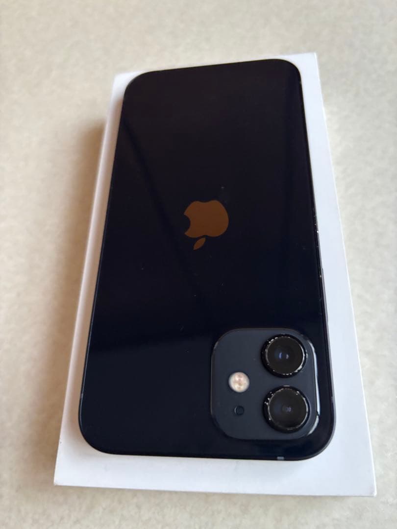 iPhone12 本体 64GB バッテリー95% SIMフリー　ブラック