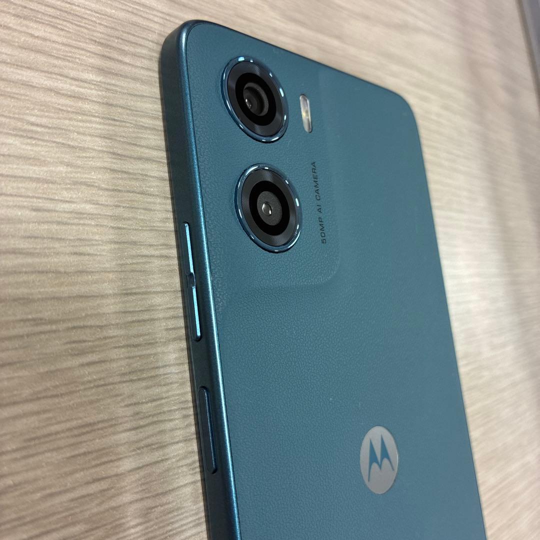 Motorola moto g06 タペストリーブルー