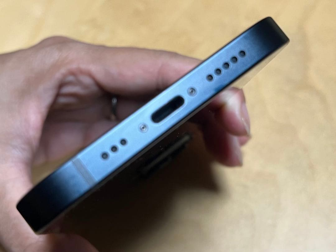 Apple iPhone 14 ミッドナイトブラック 純正充電ケーブル付
