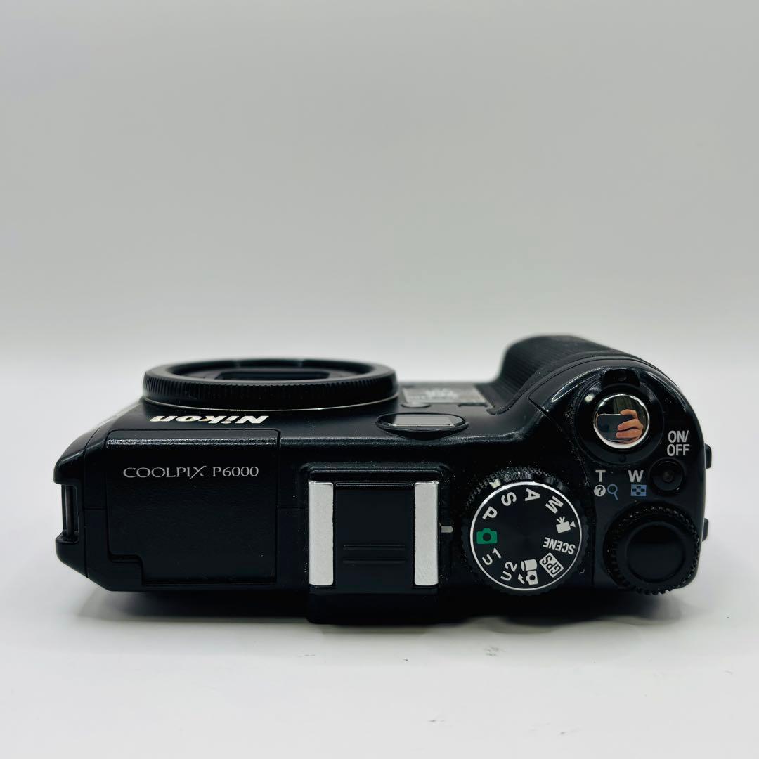 ニコン Nikon クールピクス COOLPIX P6000