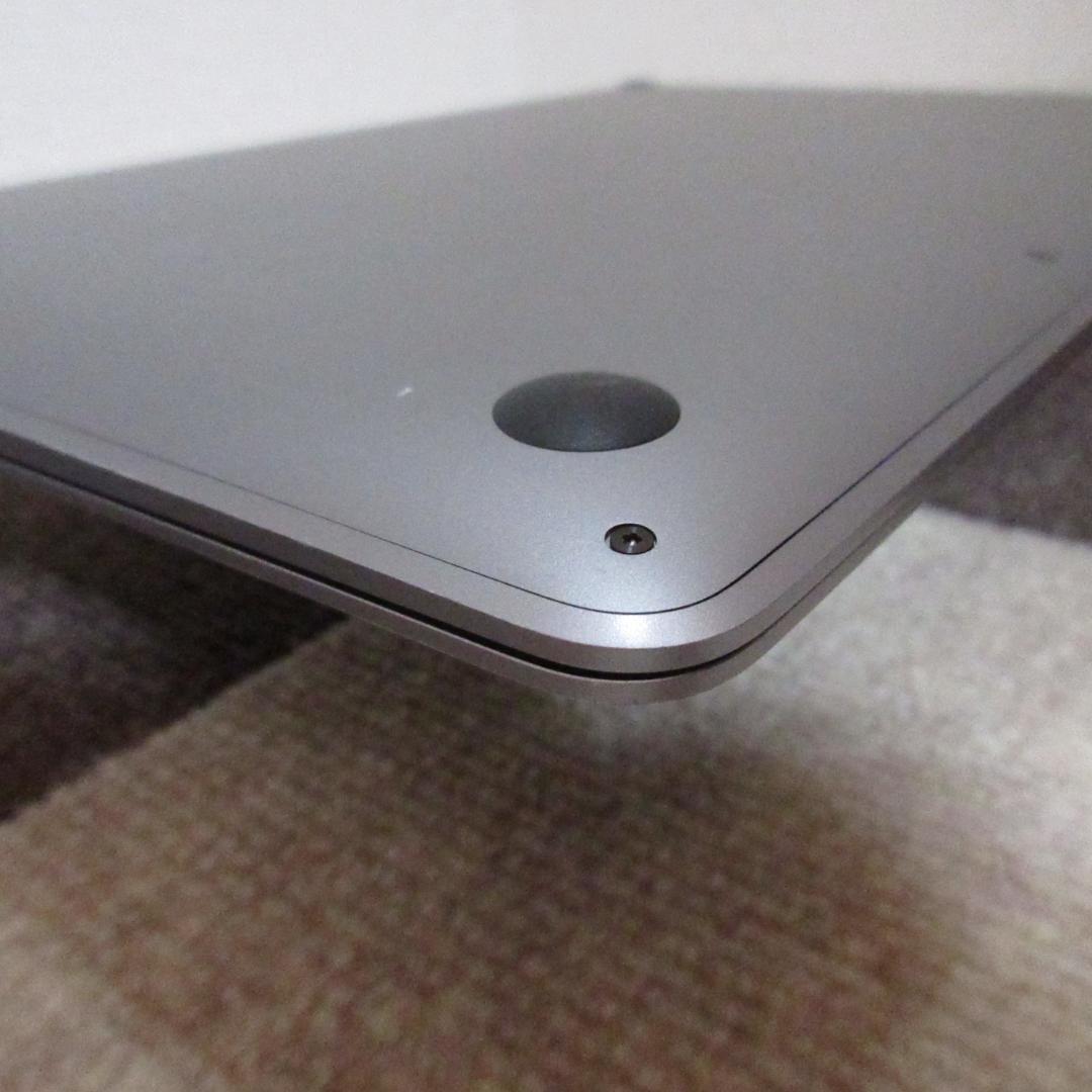 美品 MacBook Air 2020 M1 16GB-1TB BT 98%