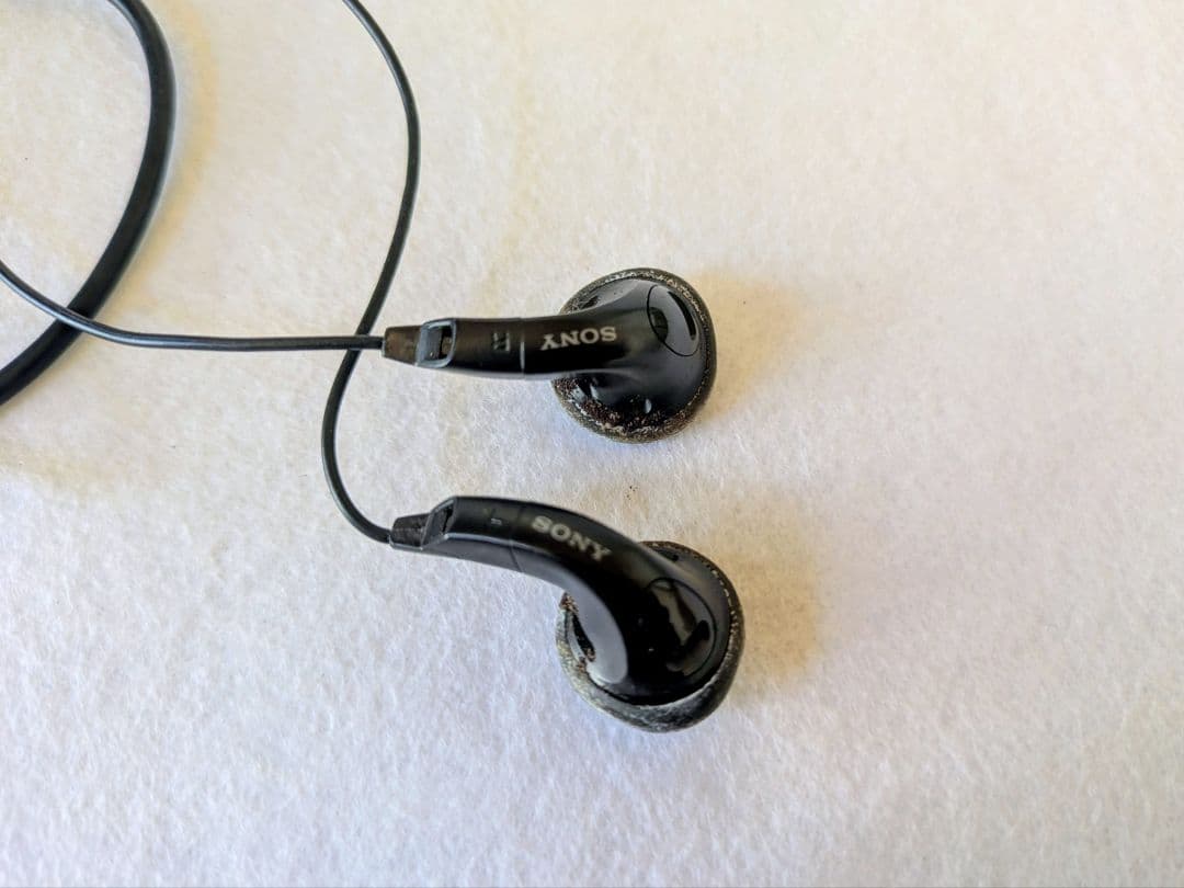 SONY WALKMAN WM-FX85｜充電器付・動作未確認・現状品