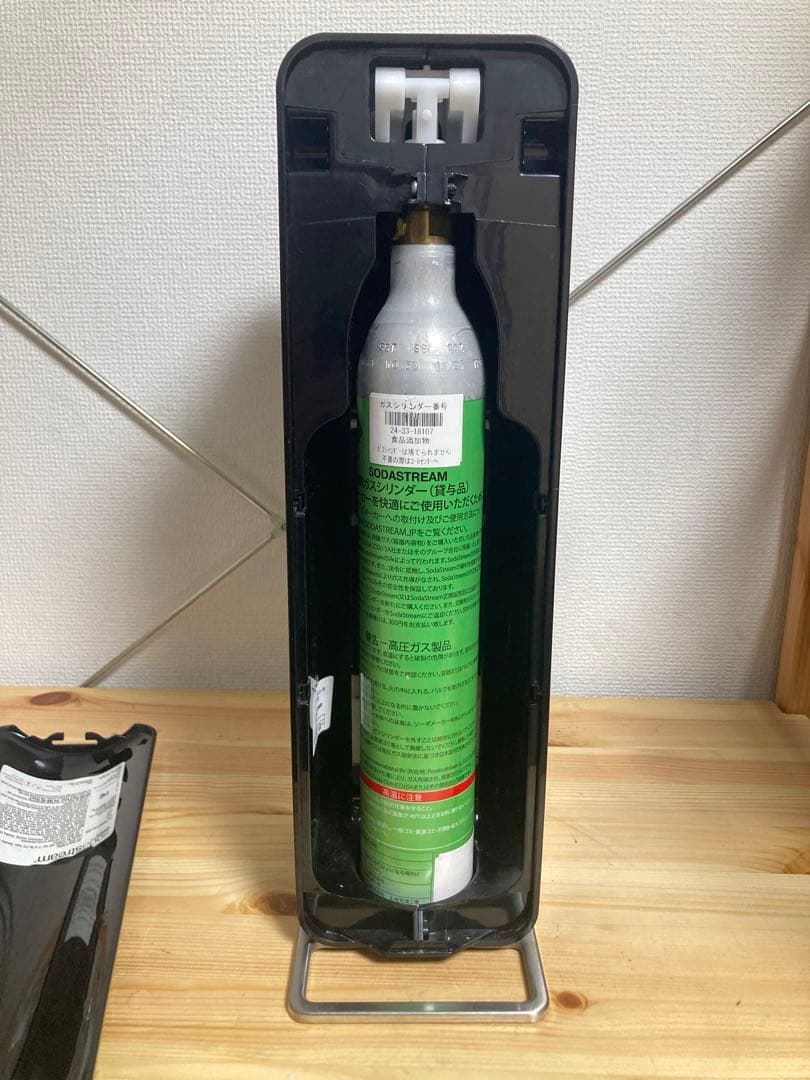 ☆良品！！ SodaStream Source v3 ブラック ソーダストリーム