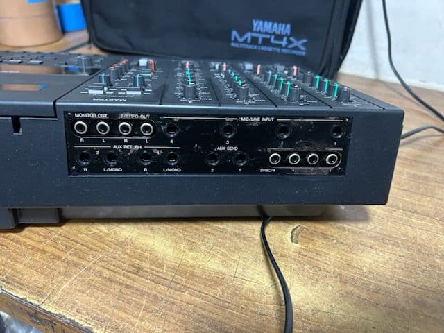 ヤマハ マルチトラックカセットレコーダーMT4X