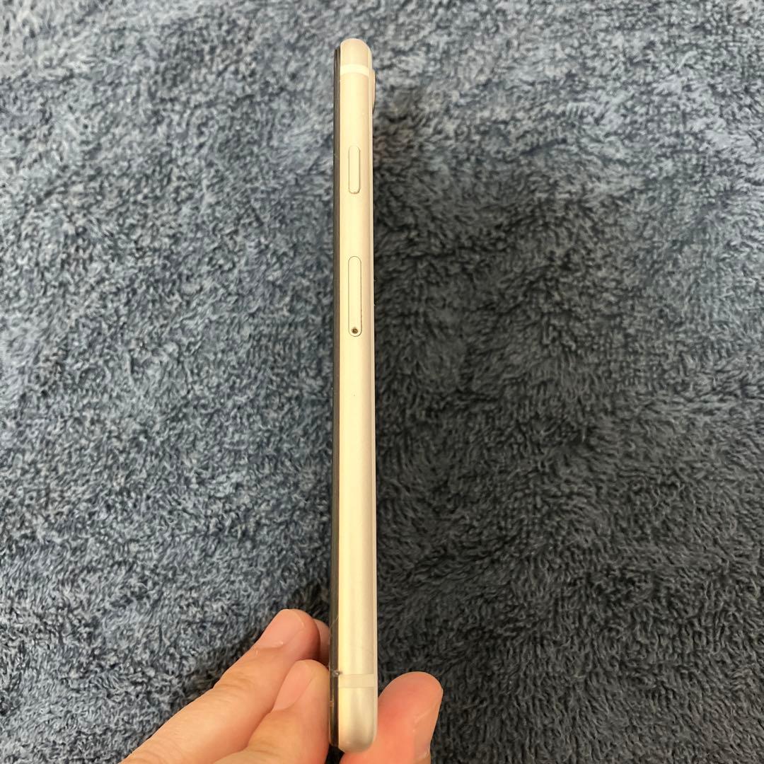 【極美品】iPhone SE3 64GB バッテリー 新品 SIMフリー