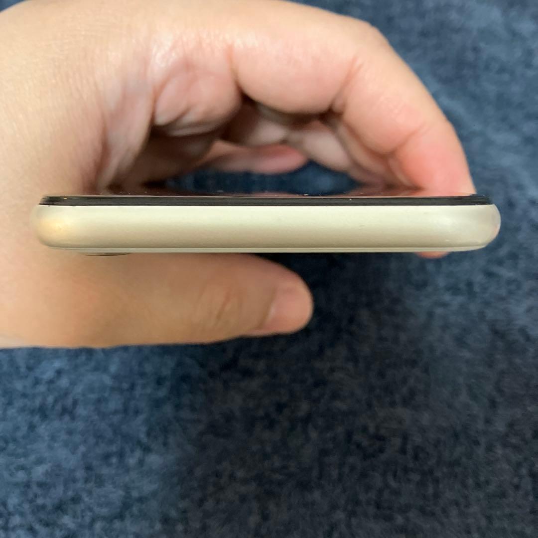 【極美品】iPhone SE3 64GB バッテリー 新品 SIMフリー