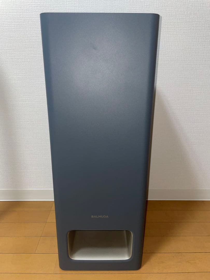 バルミューダ　空気清浄機　BALMUDA
