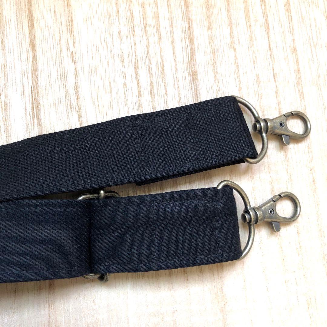 トートバッグ　ハンドメイド　デニムリメイク　ブラック　入り口ファスナータイプ