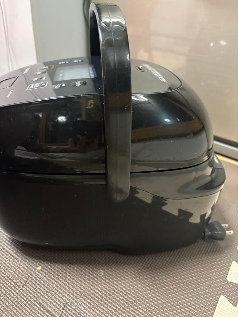 TOSHIBA RC-10VRTBK 炊飯器 -2022年製