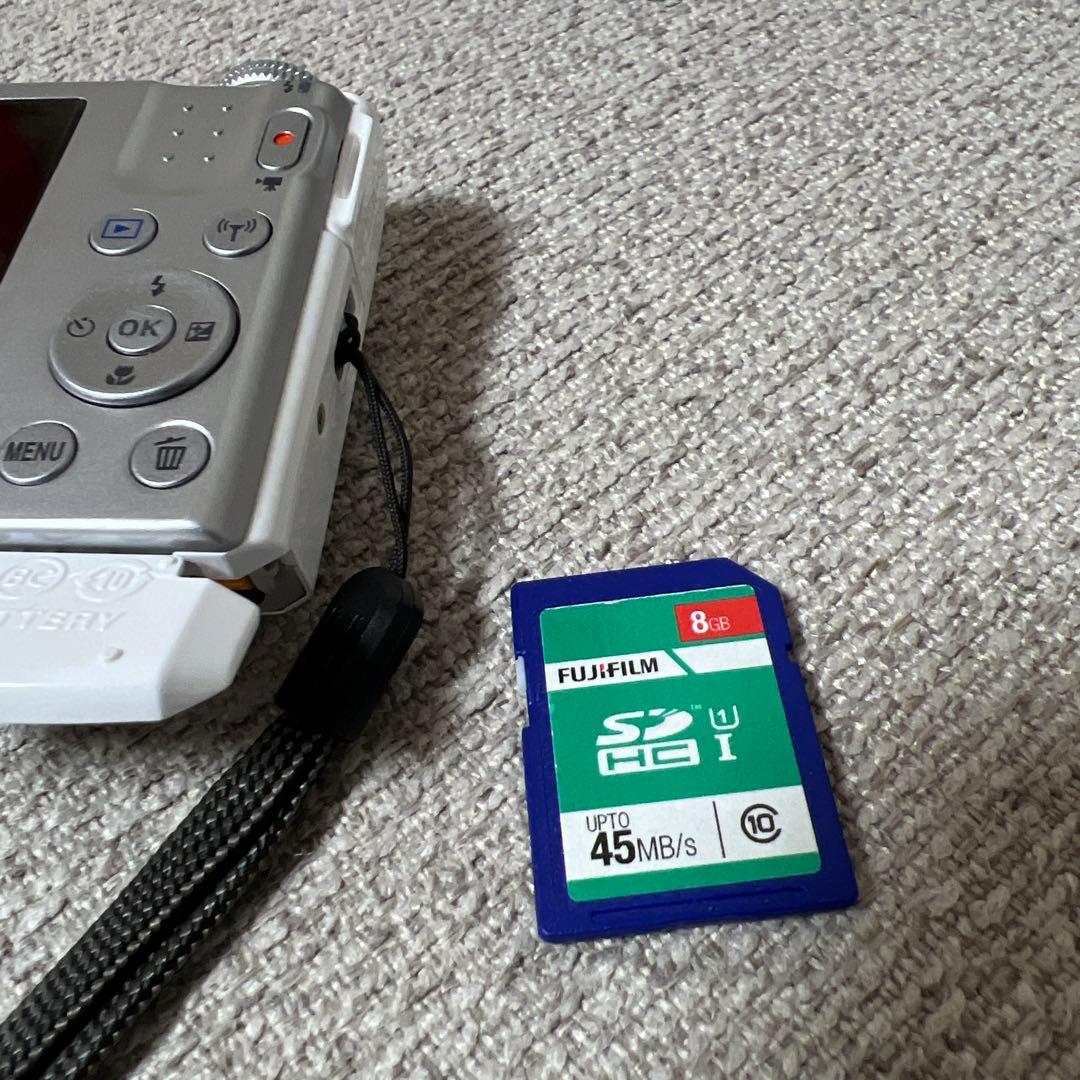 Nikon COOLPIX S7000 ホワイト Wi-Fi搭載