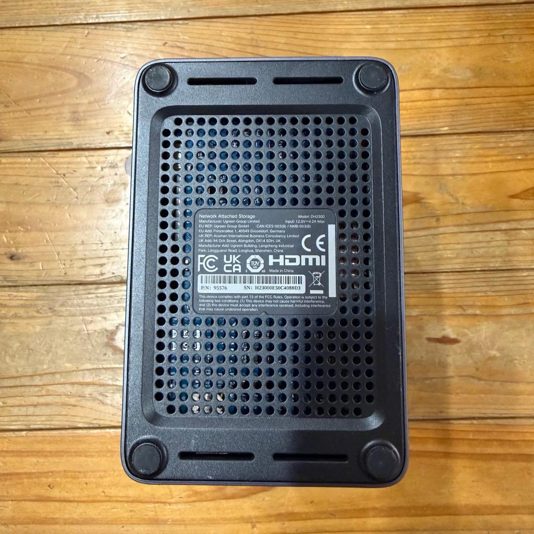 UGREEN NASync DH2300 美品　SSDセット