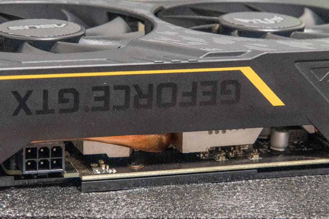 ASUS TUF-GTX1650-O4GD6-P-GAMING (要補助電源）