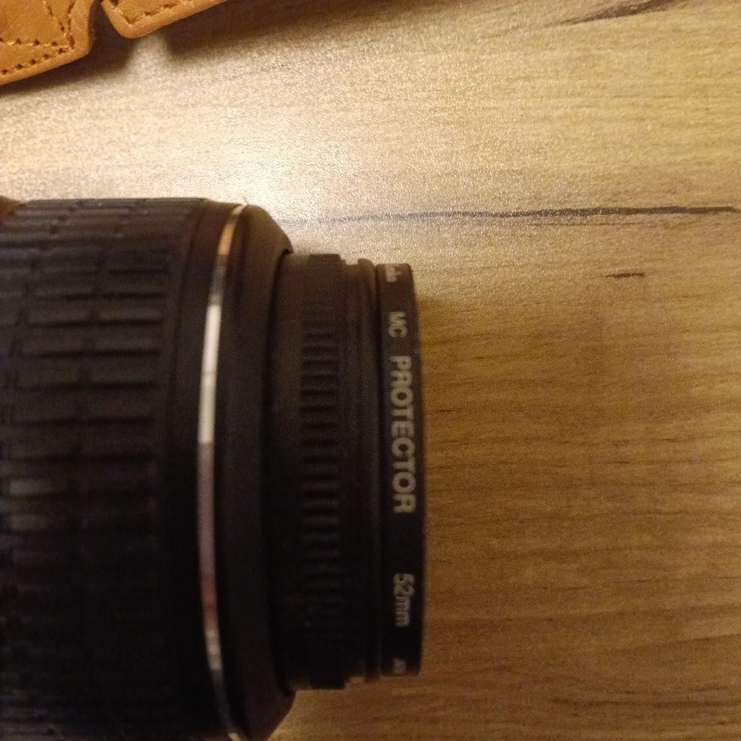 Nikon D5100 デジタル一眼レフカメラ ダブルズームキットストラップ付き