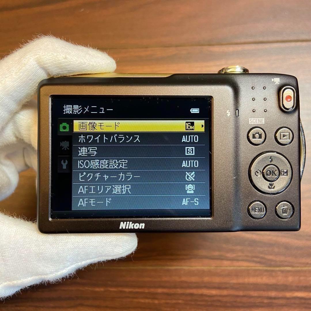 Nikon coolpix S3300 デジカメ 3162