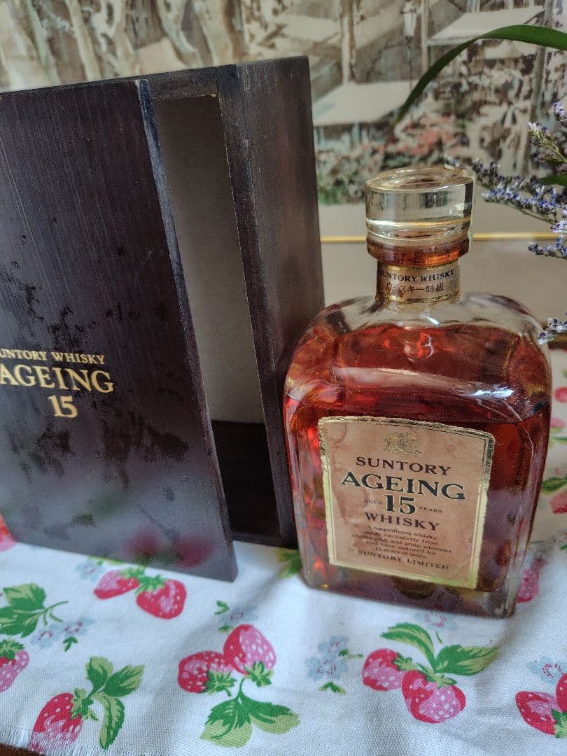 SUNTORY　WHISKY サントリー 　ウイスキー エイジング15年 木箱