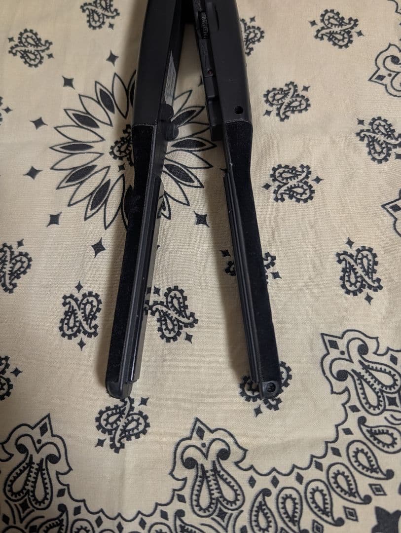 Onedam ワンダム　スリムイオンアイロン 11mm／AHI-1100