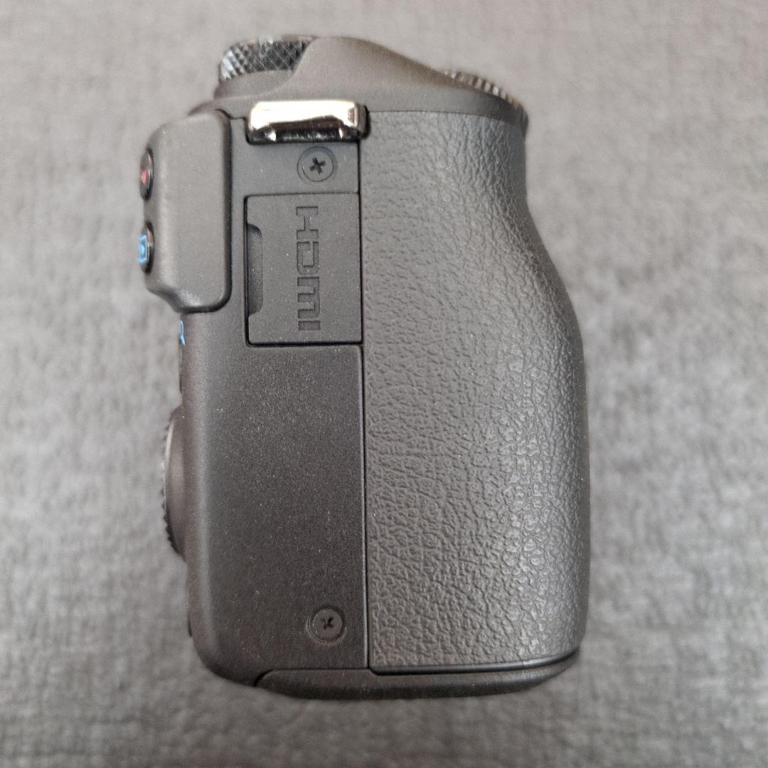 Canon EOSM3 ミラーレス一眼 標準ズーム 望遠ズーム 単焦点レンズ
