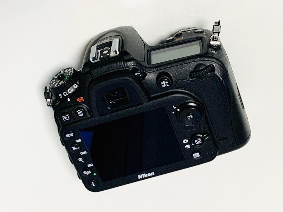 ◎撮影数220回以下☆Nikon D7200ボディVRズームEDレンズ美品セット